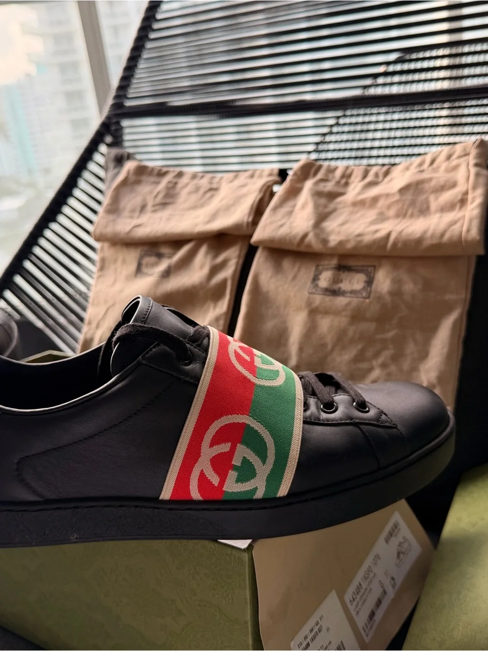 Gucci Kids Black Leather Sneakers with Red & Green Stripe